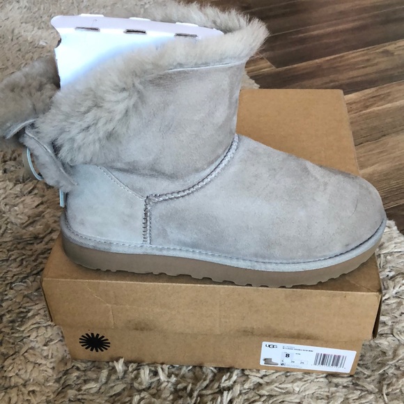UGG | Shoes | Ugg Boots Size 8 Classic 